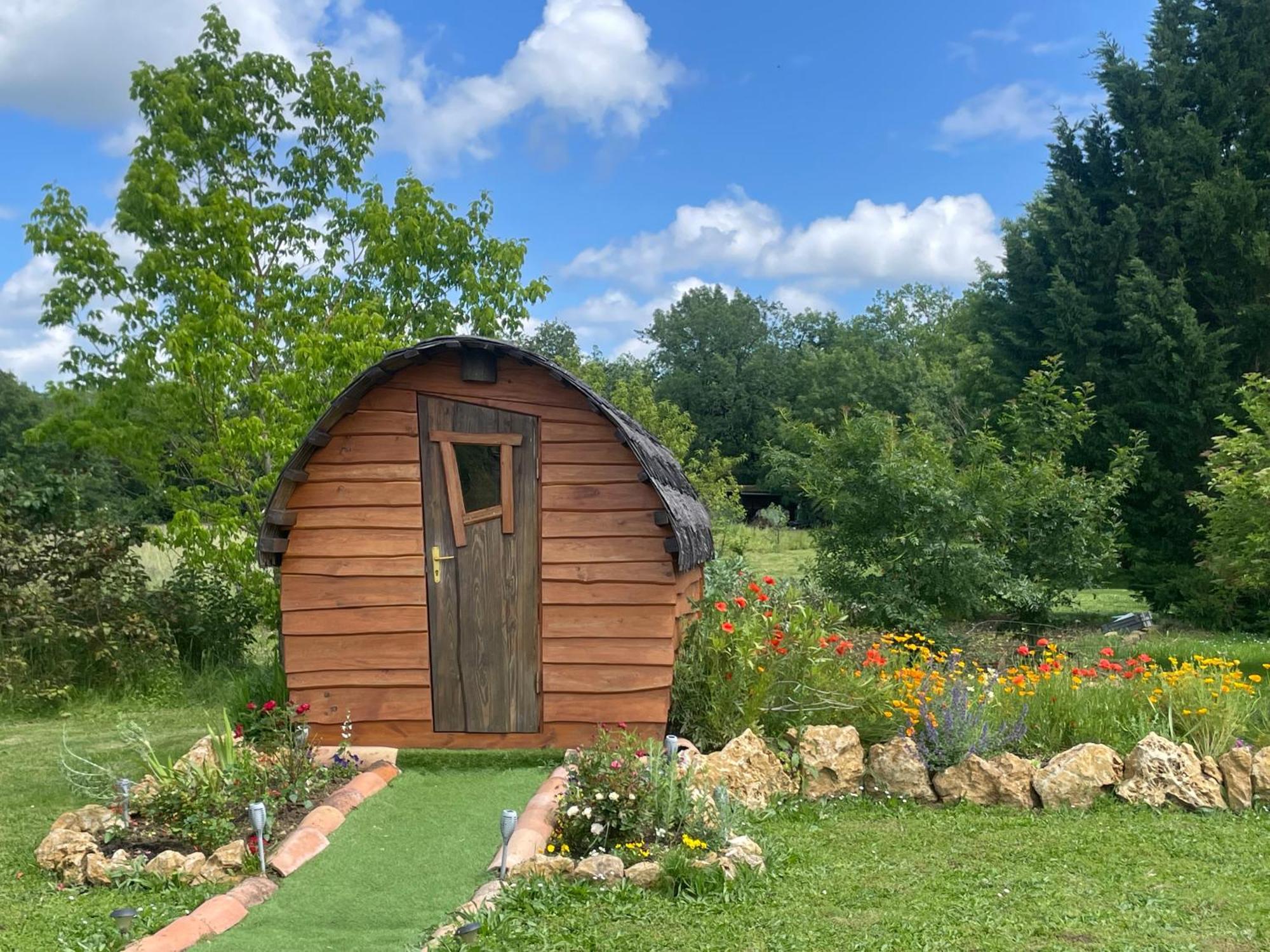 Auberge De L'Hirondelle Saint-Cirq  Extérieur photo